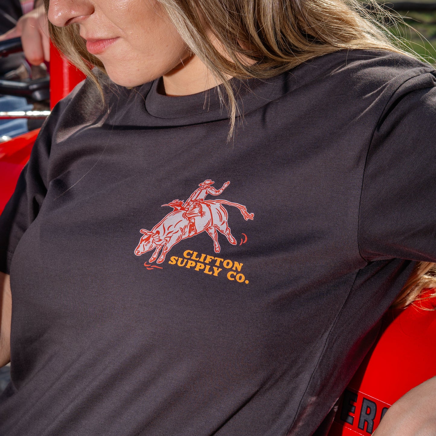 Hold Tight Tee
